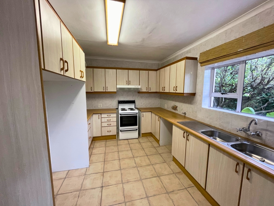 To Let 2 Bedroom Property for Rent in Durbanville Western Cape
